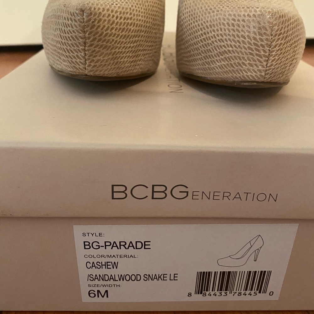 BCBG Tan Snake Pattern Platform Heels - Picture 4 of 5
